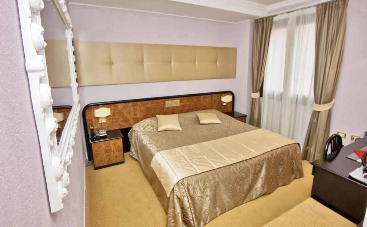 Hotel Villa Regina Margherita Rovigo Exterior foto