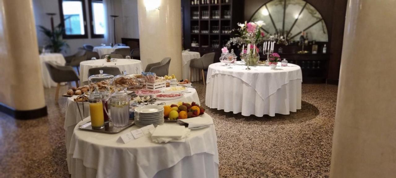 Hotel Villa Regina Margherita Rovigo Exterior foto