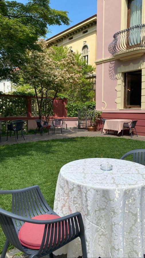 Hotel Villa Regina Margherita Rovigo Exterior foto